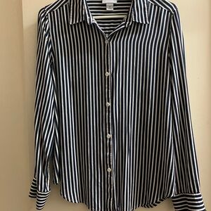 Women’s Liz Claiborne long sleeve button-down blouse in classic navy and white.
